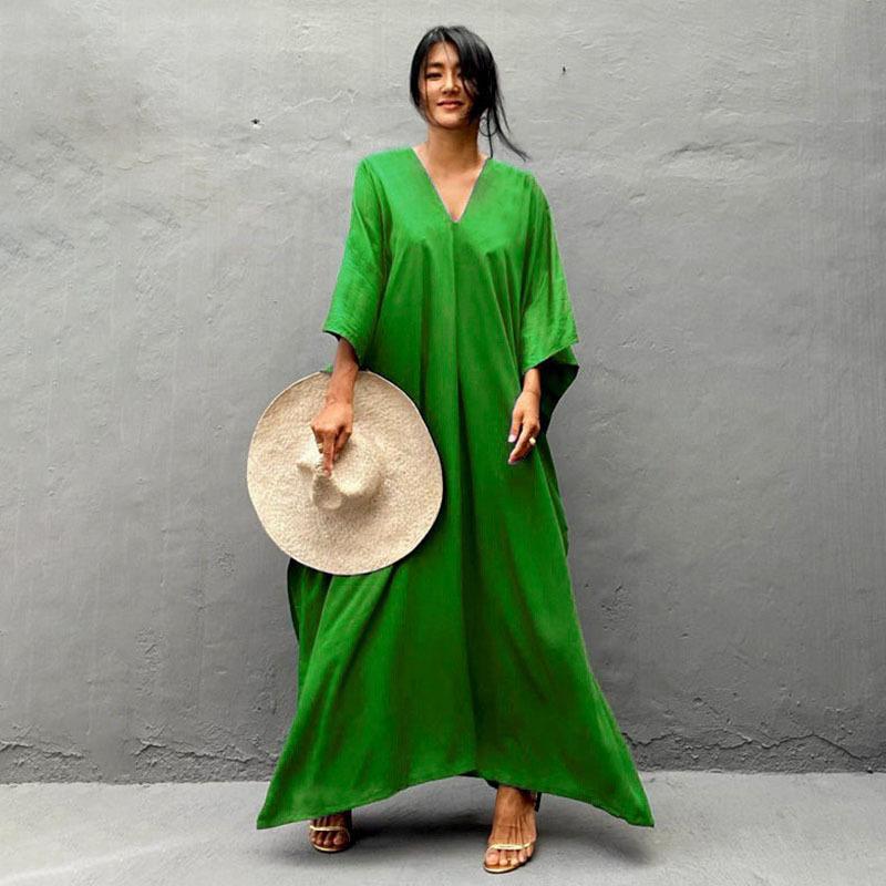 Ladies airy beach dress with V-neckline and wide sleeves Ivyshape
