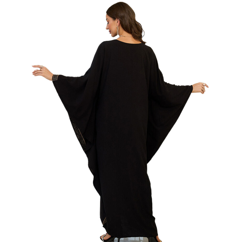 Ladies Elegant Kaftan with intricate animal embroidery and wide cut Ivyshape