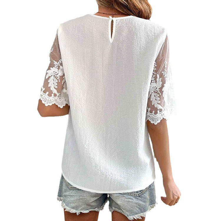 Ladies blouse with lace and elegant sleeves Ivyshape