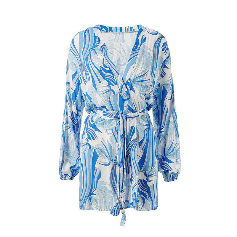 Women's beach cover-up with innovative knot design and elegant sleeves Ivyshape