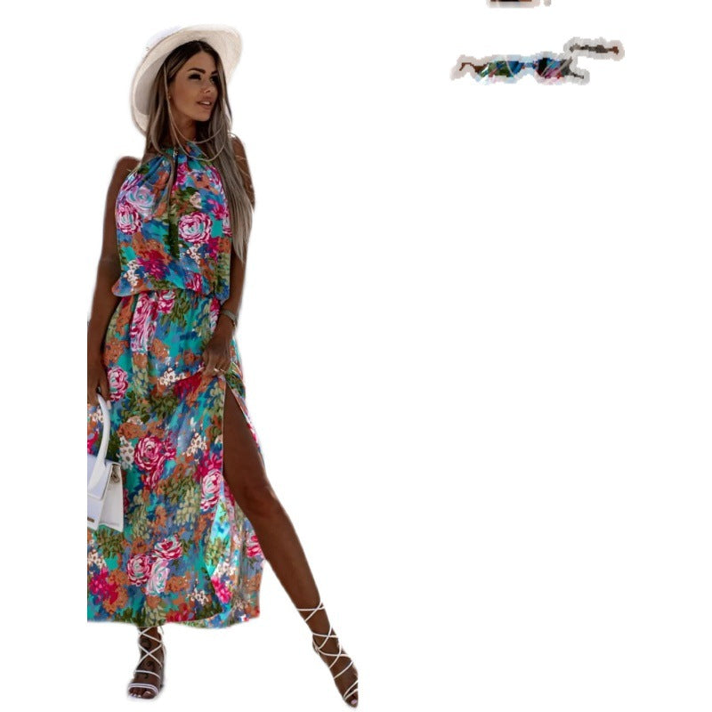Ladies maxi dress with high slit and paisley pattern Ivyshape