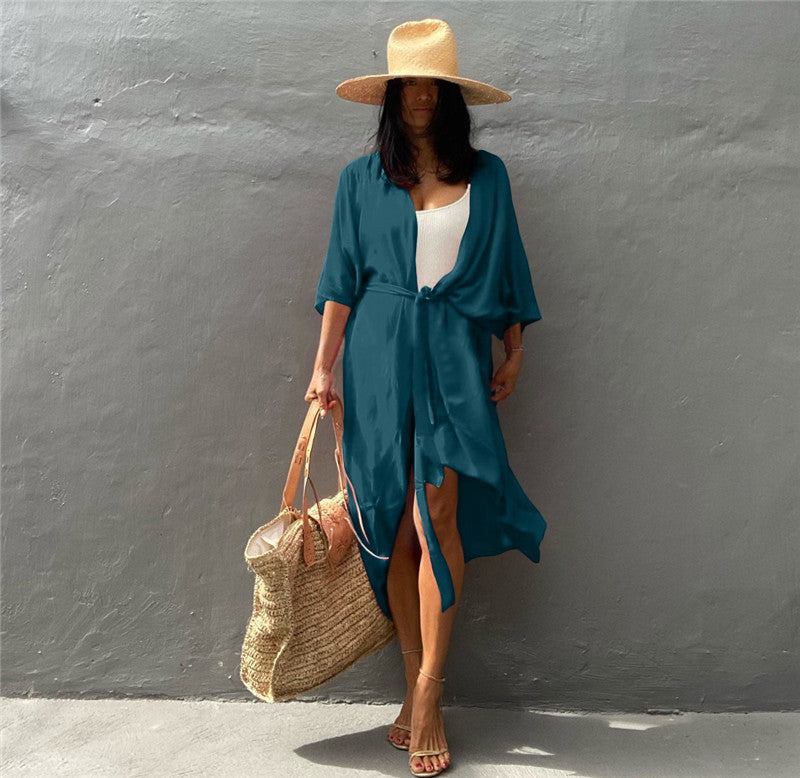 Ladies elegant beach coat Ivyshape