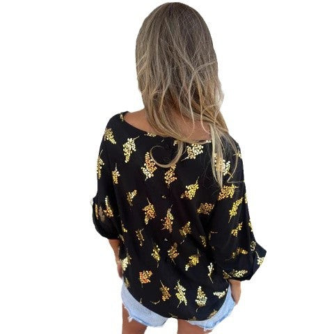 Ladies Light Blouse with Sequin Accents Ivyshape
