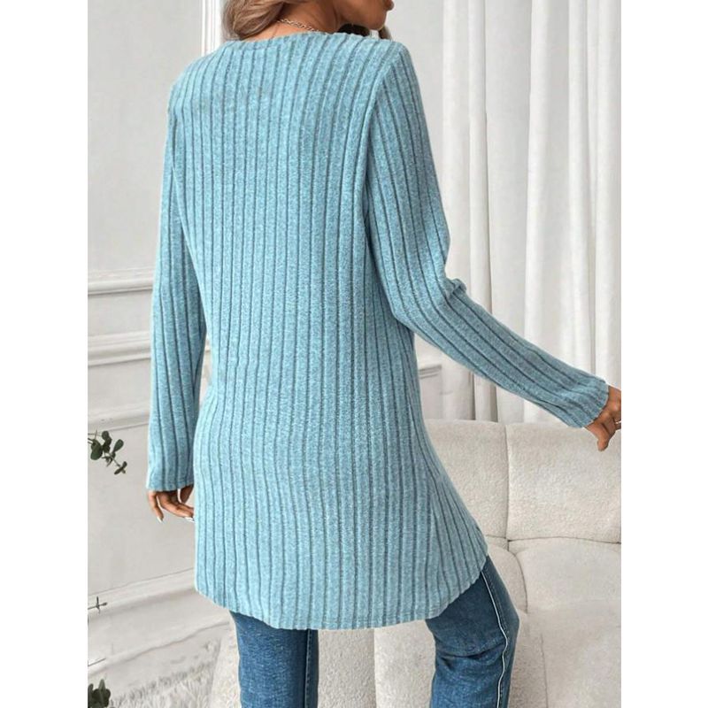 Ladies asymmetrical knitted top with ribbed structure Ivyshape