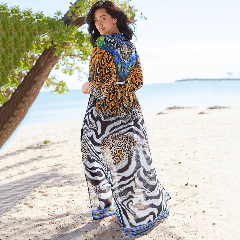 Women's beach cover-up with colorful pattern mix and elegant details Ivyshape
