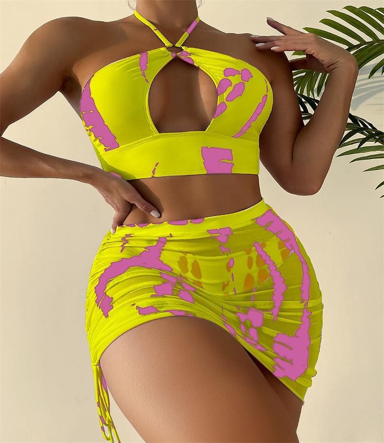 Women's bikini top with cut-out details and sophisticated lacing Ivyshape