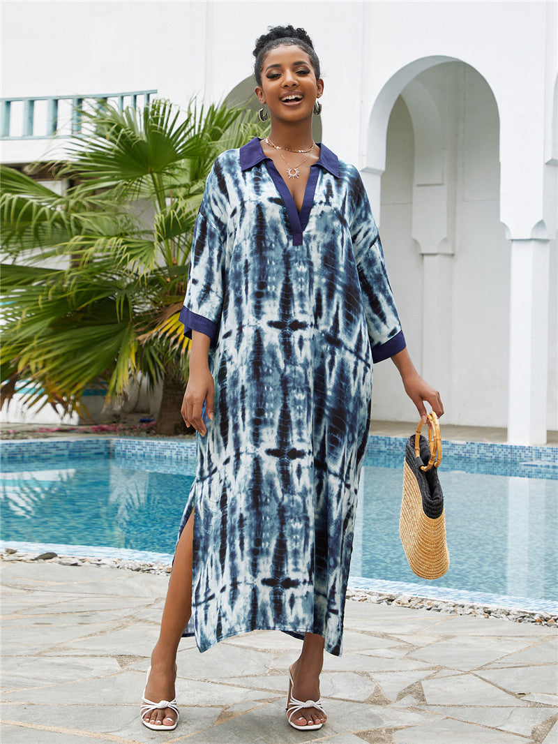 Ladies Maxi Beach Kaftan with deep slit processing and modern batik design Ivyshape