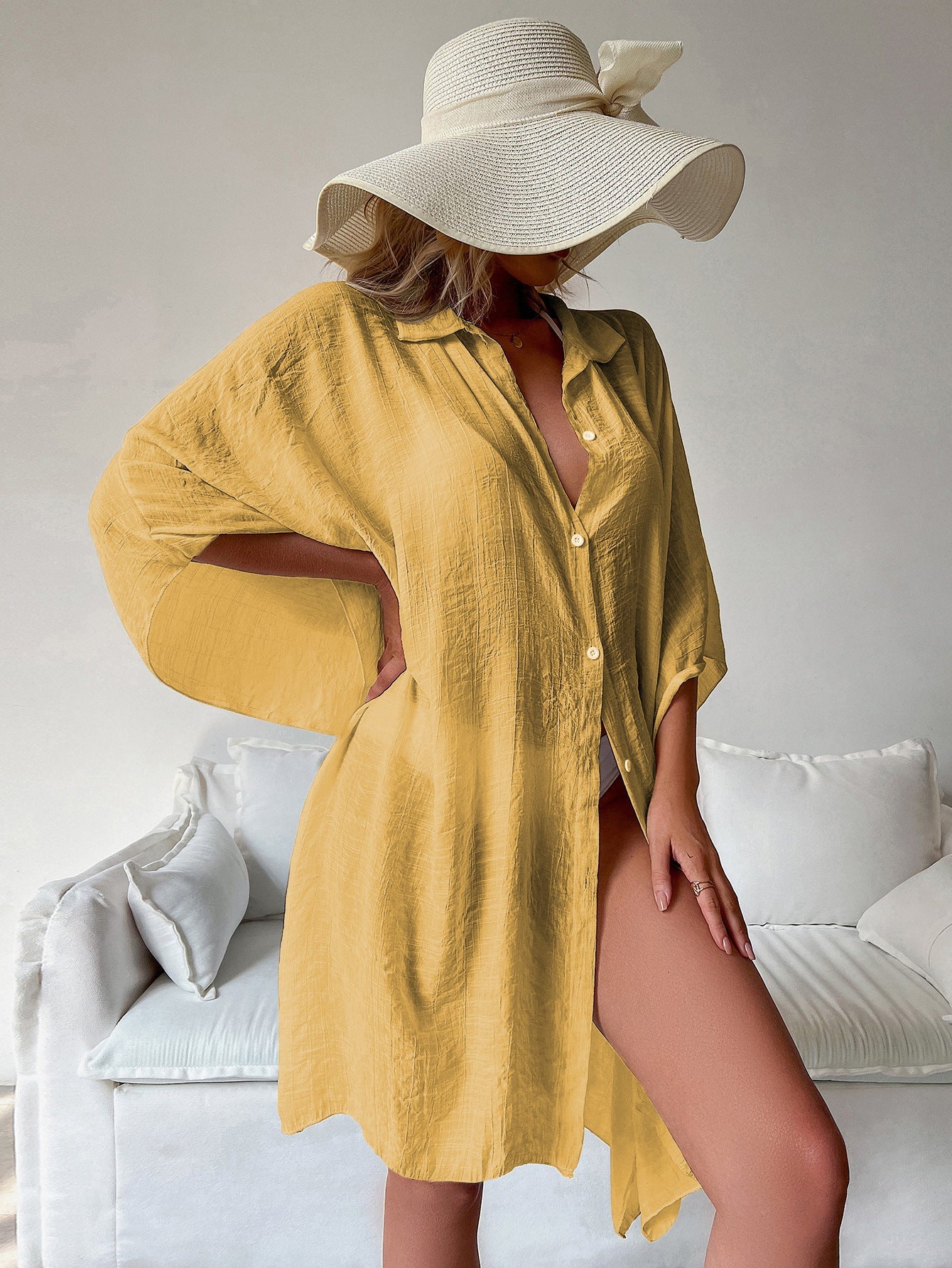 Ladies airy beach cover-up with elegant cut and buttoned design Ivyshape