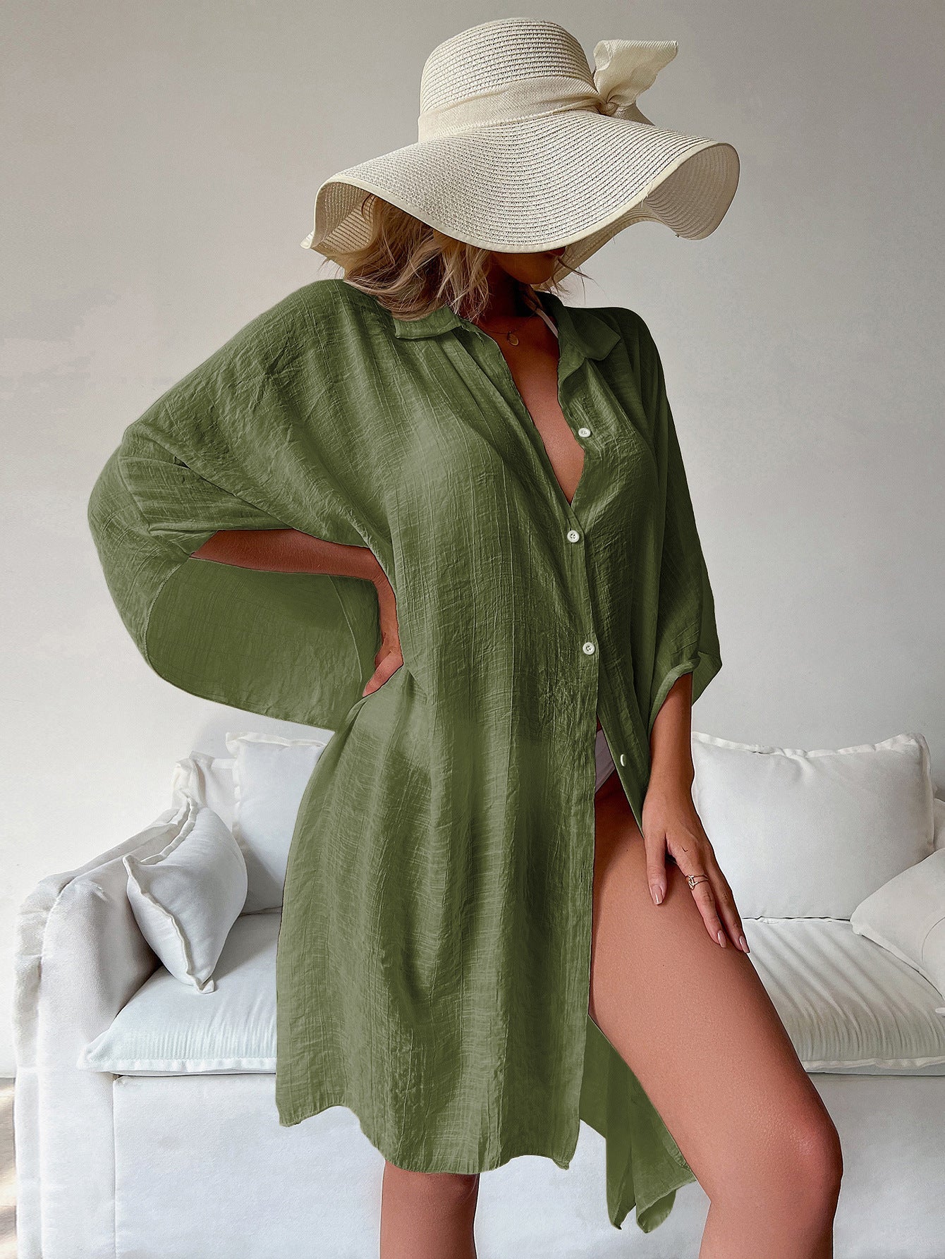 Ladies airy beach cover-up with elegant cut and buttoned design Ivyshape