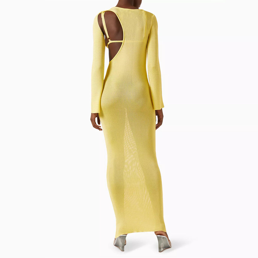 Women's maxi dress with side cut-out and elegant silhouette Ivyshape