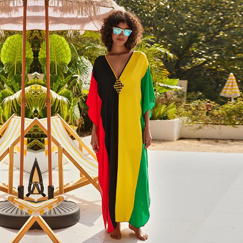 Women's beach kaftan with striking geometric design Ivyshape