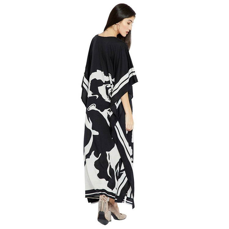 Ladies maxidress in stylish kaftan design with artistic print Ivyshape