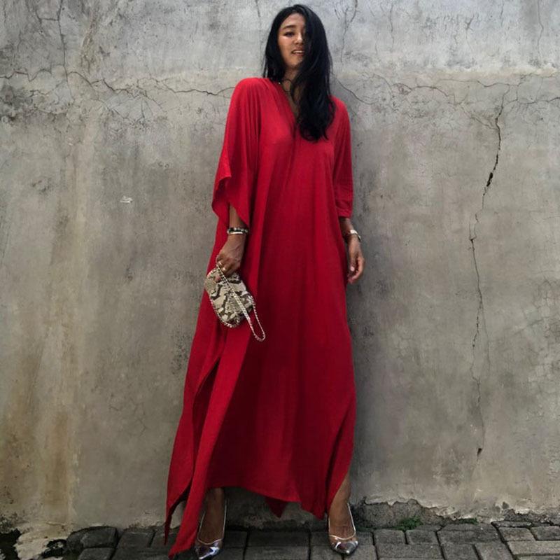 Ladies airy beach dress with V-neckline and wide sleeves Ivyshape