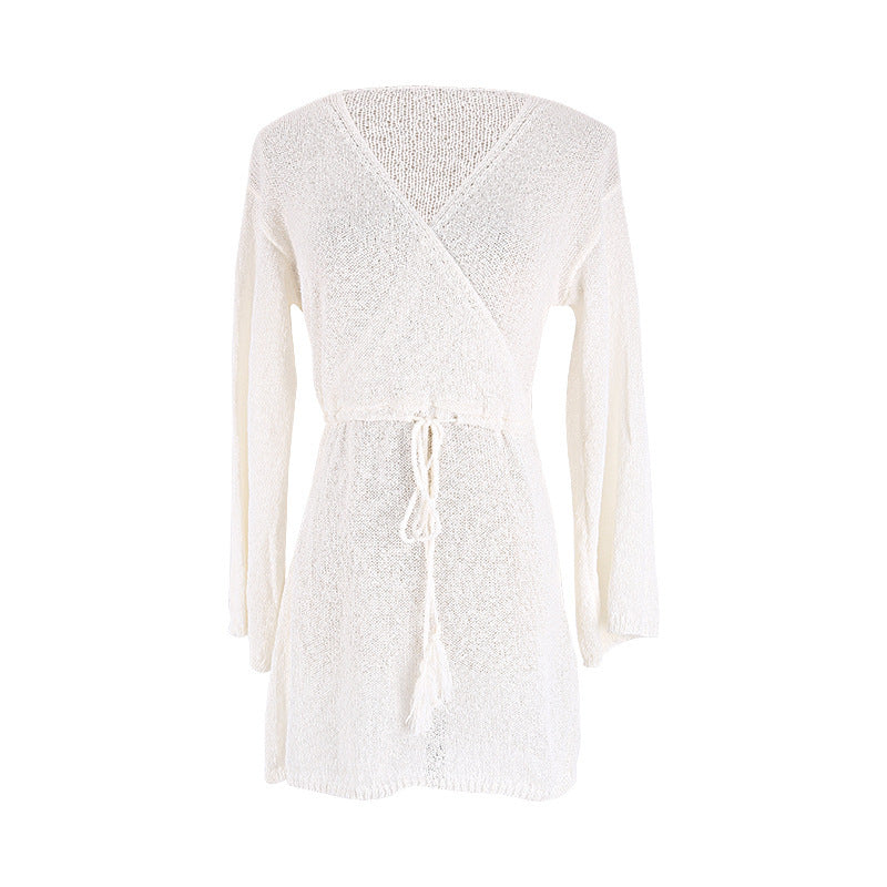 Ladies elegant beach dress with deep V-neck and long sleeves Ivyshape
