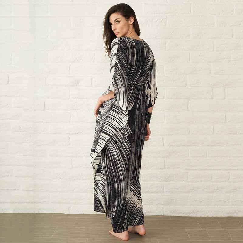 Ladies fashionable kaftan with unique graphic pattern Ivyshape