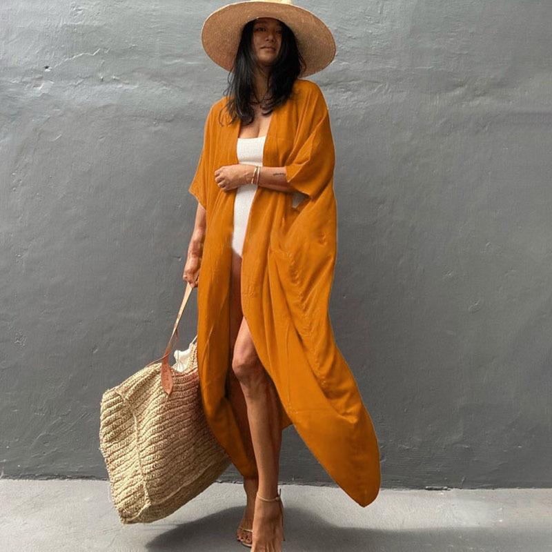 Ladies' beach robe with elegant tie belt and side slits Ivyshape