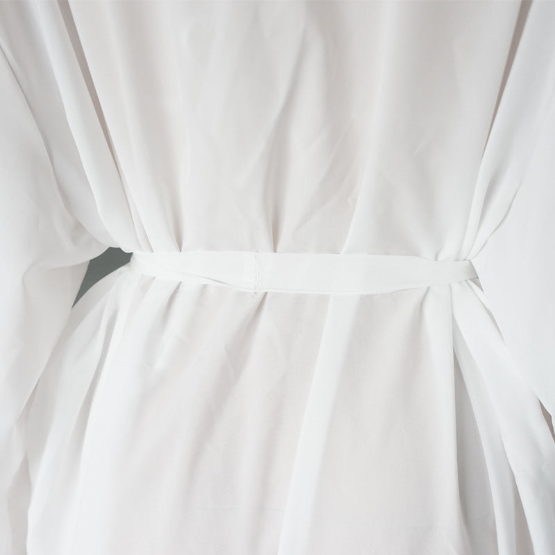 Women's elegant and luxurious silk kimono Ivyshape