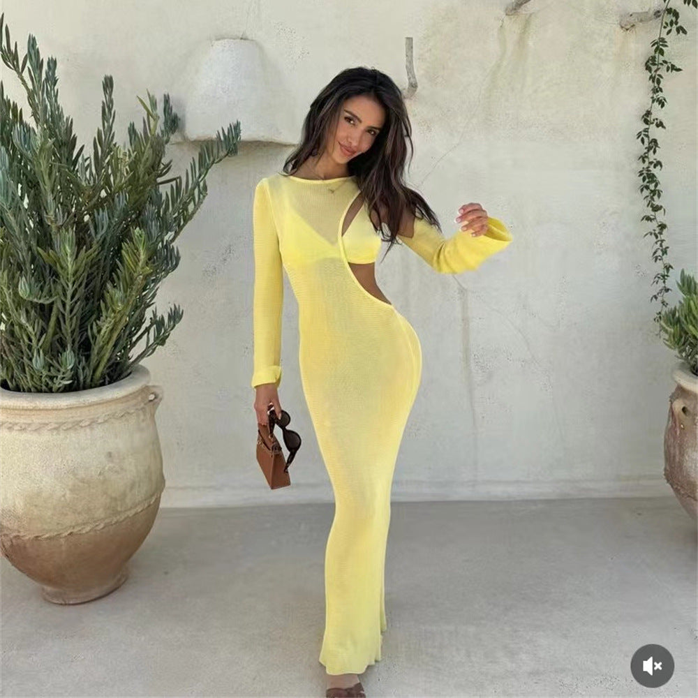 Women's maxi dress with side cut-out and elegant silhouette Ivyshape