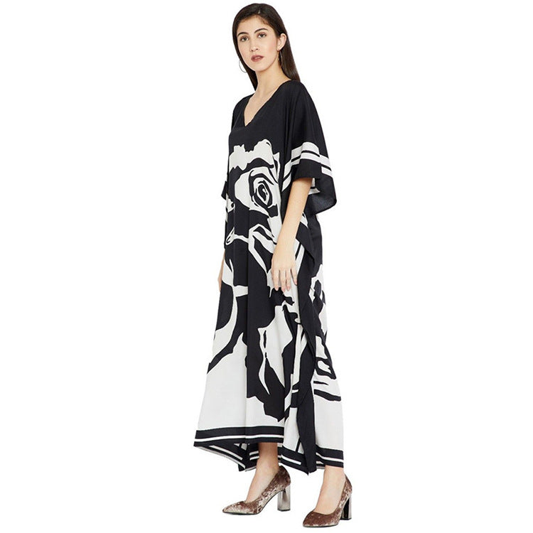 Ladies maxidress in stylish kaftan design with artistic print Ivyshape