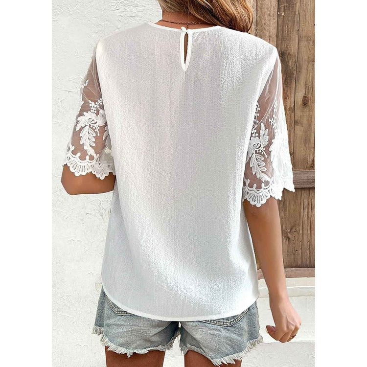 Ladies blouse with lace and elegant sleeves Ivyshape