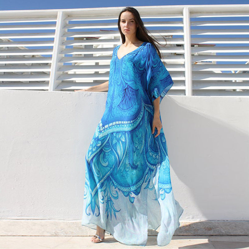 Ladies beach kaftan with artistic print and flowing cut Ivyshape