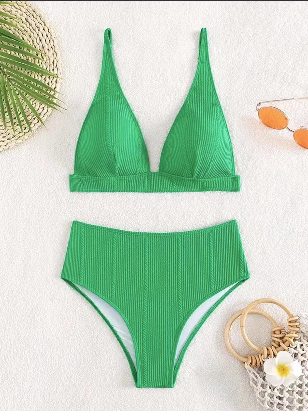 Women's triangle bikini with high-cut briefs and textured design Ivyshape