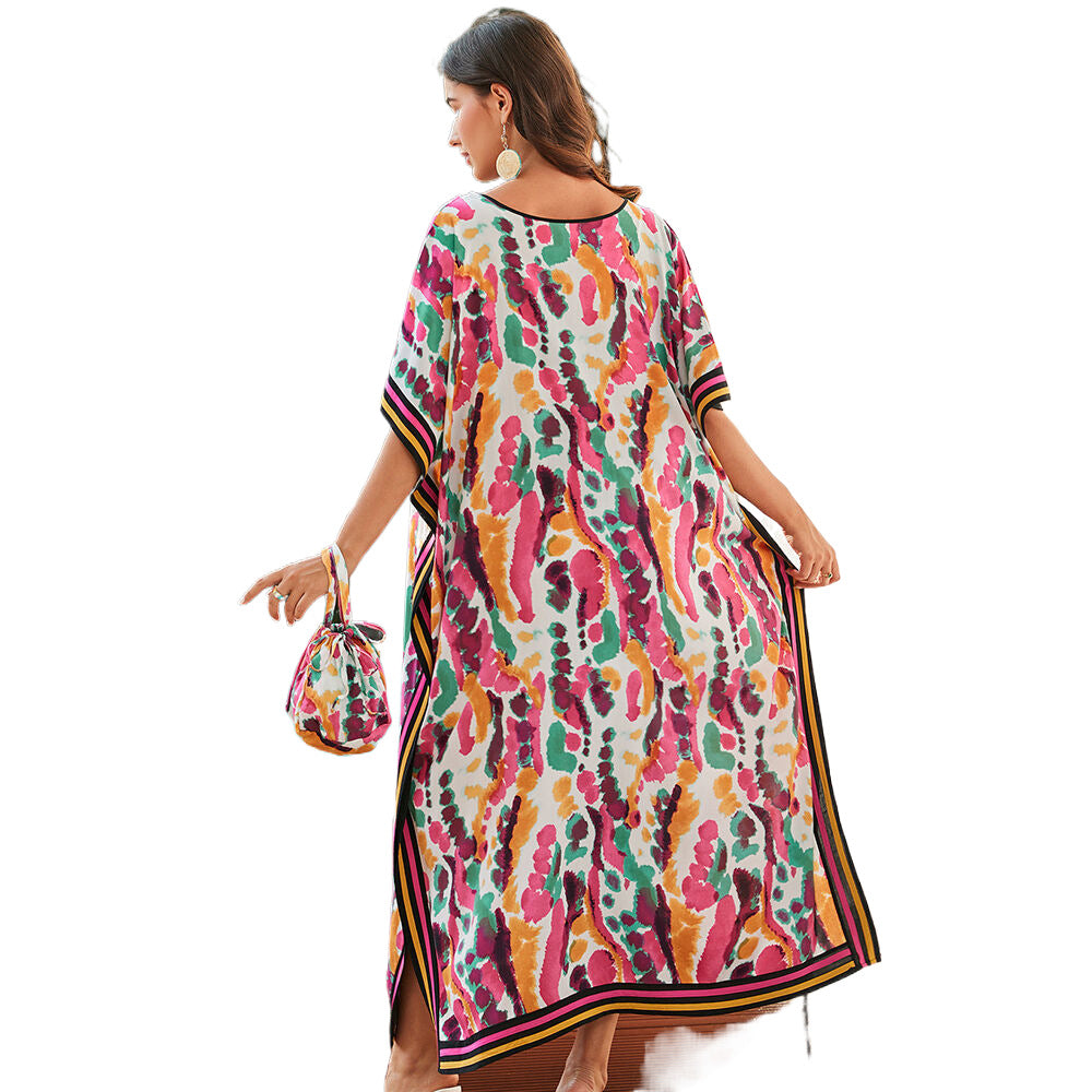 Women's beach tunic with colorful graphic print and casual cut Ivyshape