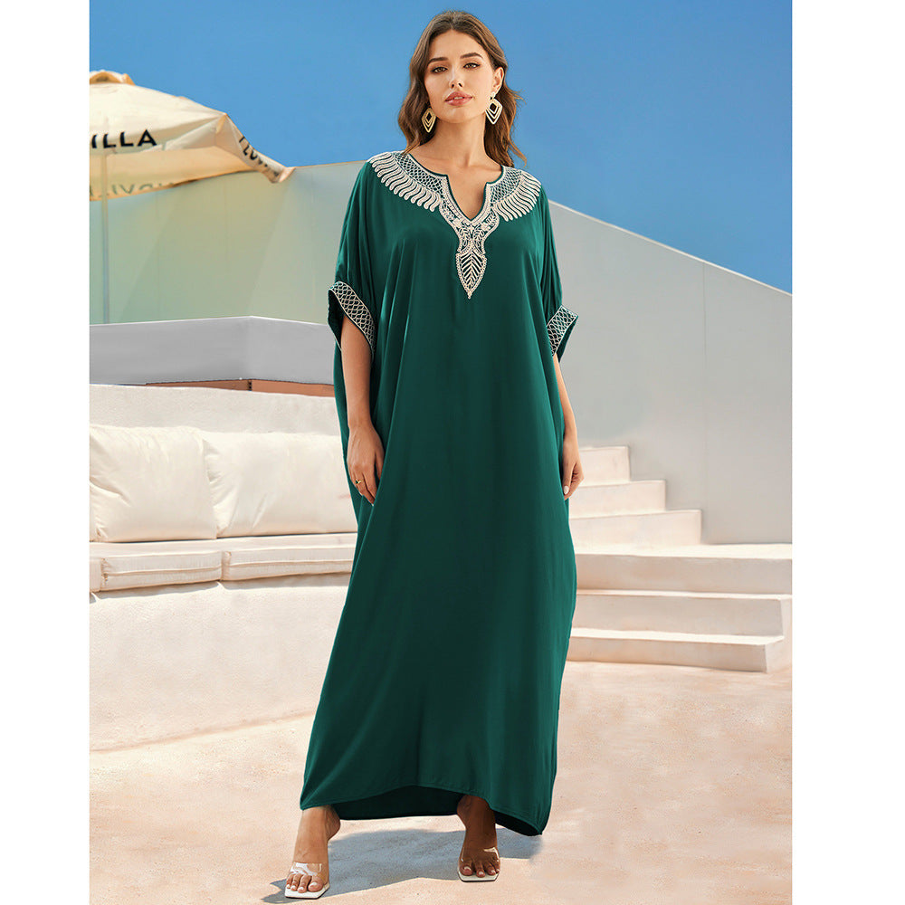 Women elegant Kaftan with artistic embroidery design Ivyshape