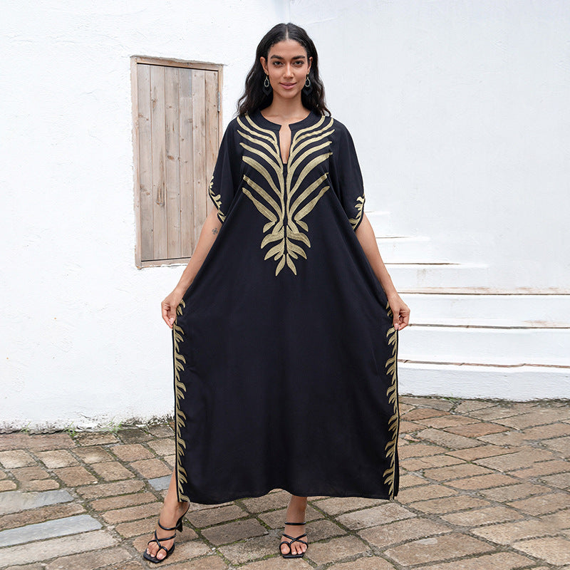 Women's elegant kaftan with artistic gold pattern Ivyshape
