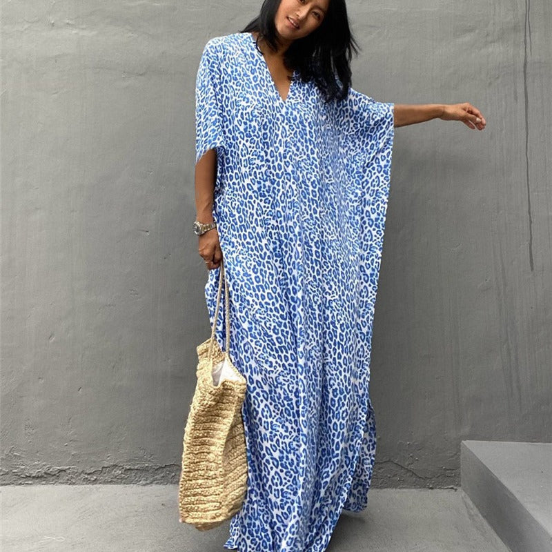 Ladies fashionable kaftan with animal motif and flexible tie band Ivyshape