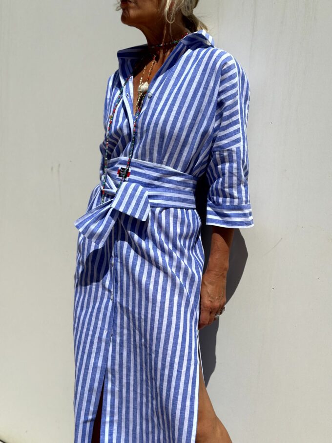 Women's shirt dress with waist belt and trendy stripe pattern Ivyshape