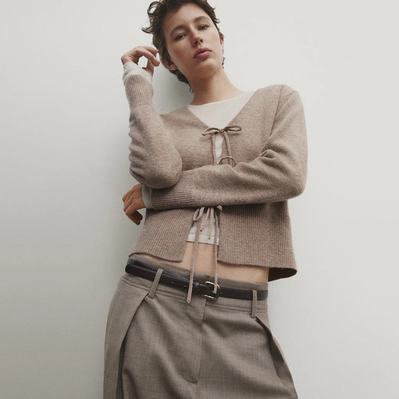 Ladies cardigan with trendy lacing detail and textured material Ivyshape