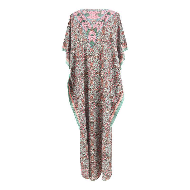 Ladies beach tunic with artistic floral embroidery and casual cut Ivyshape