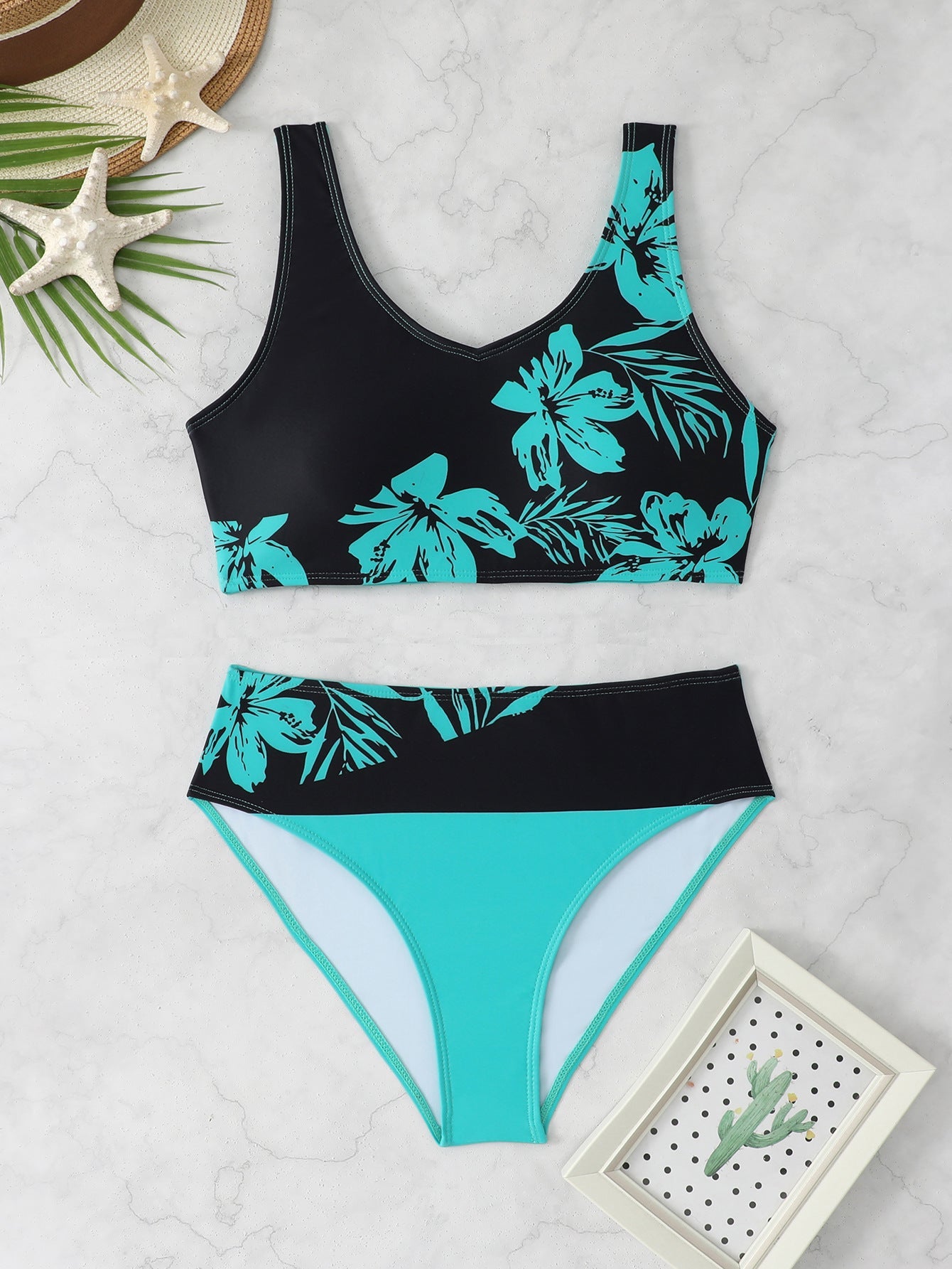 Women's sports bikini with floral design and high waist Ivyshape