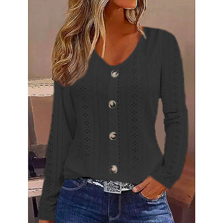 Women's elegant long-sleeve blouse with button details Ivyshape