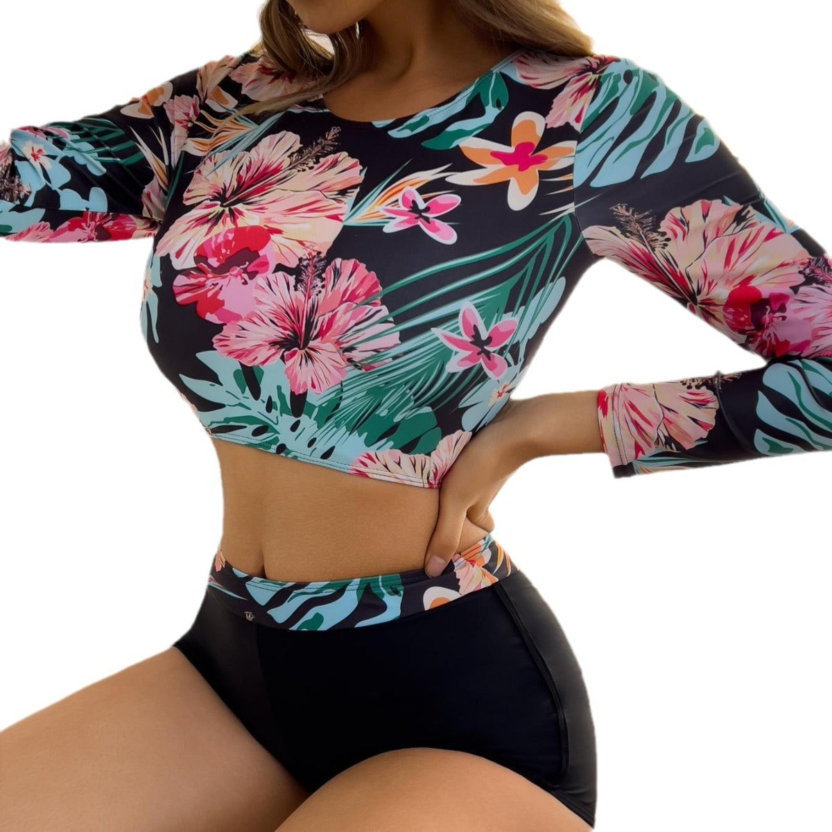 Ladies Sporty Long Sleeve Top with High Waist Shorts Ivyshape