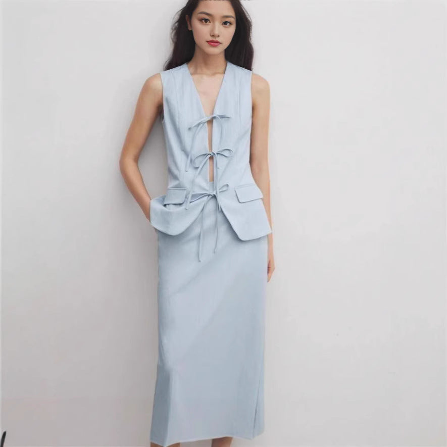 Ladies Elegant Maxi Dress with Chic Lacing and Lapel Ivyshape