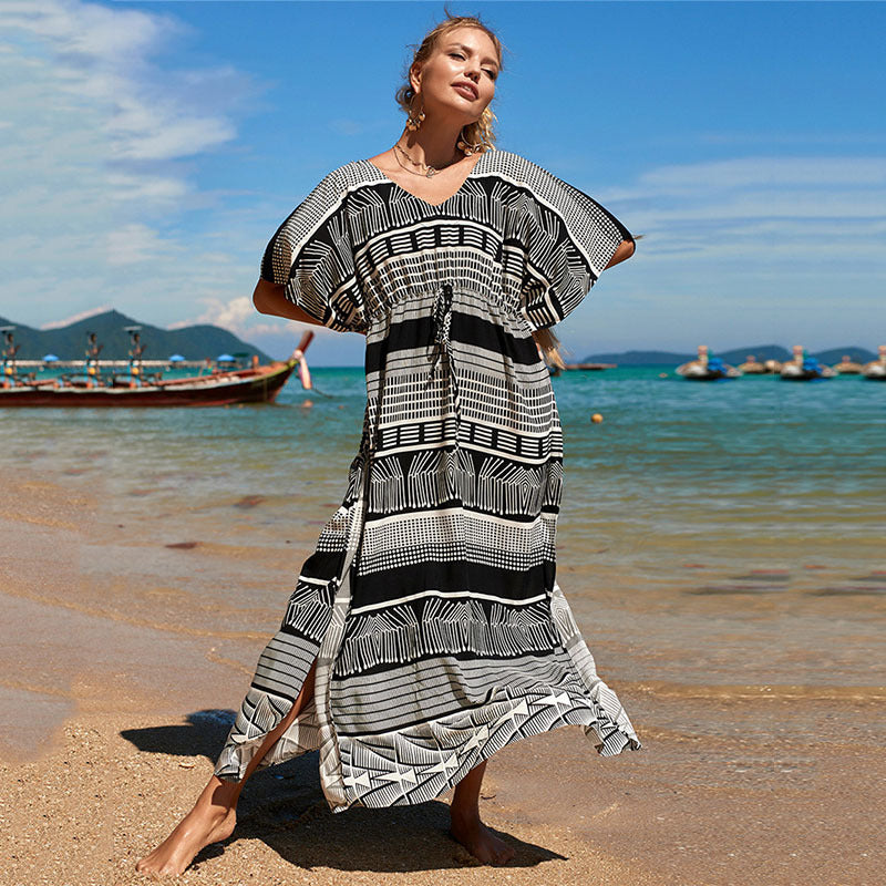 Ladies airy beach dress with modern wave pattern Ivyshape