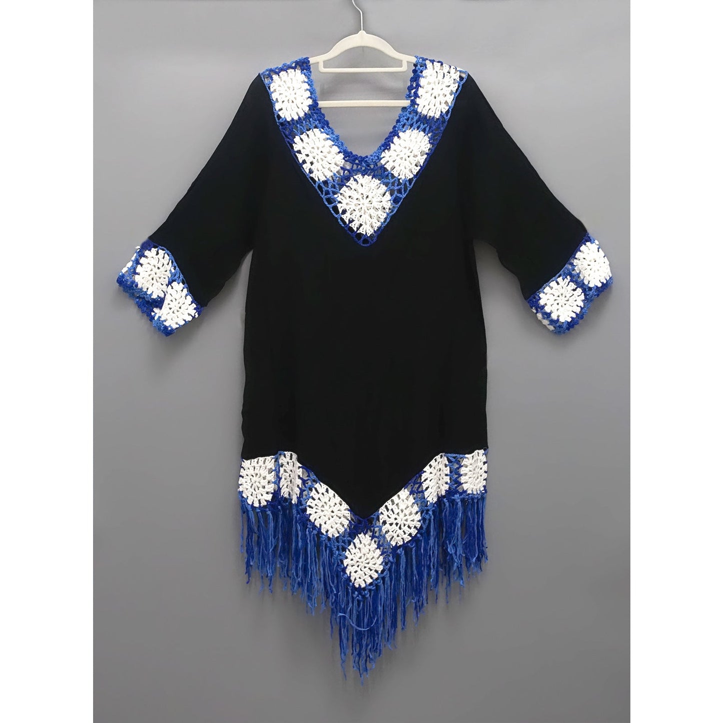 Ladies airy beach tunic with fringed details and crocheted pattern Ivyshape