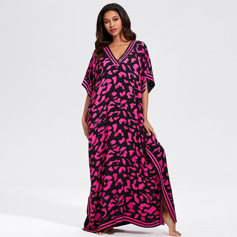 Women's maxi kaftan in a modern animal pattern with deep V-neck Ivyshape