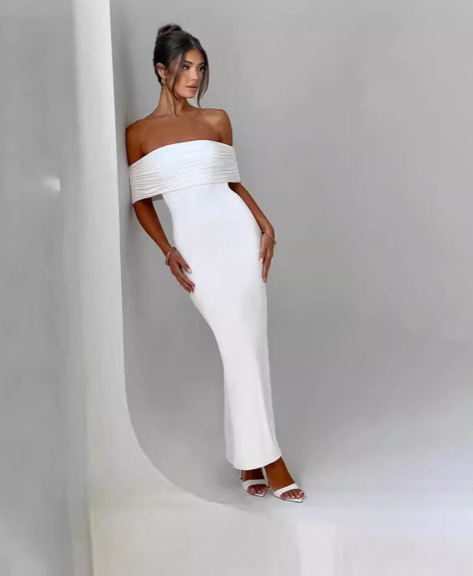 Charlene - Red off-the-shoulder maxi dress