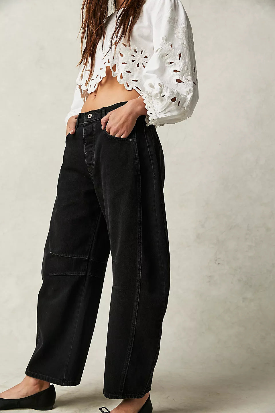 Wynohna | Jeans a vita media con elevato stretch e taglio a barile