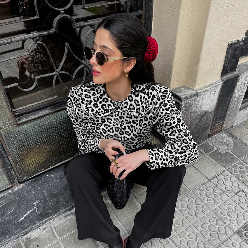 Clara - Blusa con estampado de leopardo