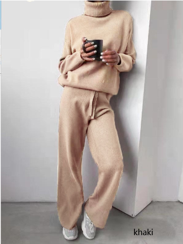 Addison™ | Snuggle and Chic Tracksuit