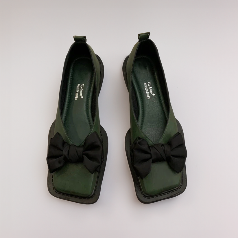 Zivette™ | Zebra Bow Square-Toe Flats