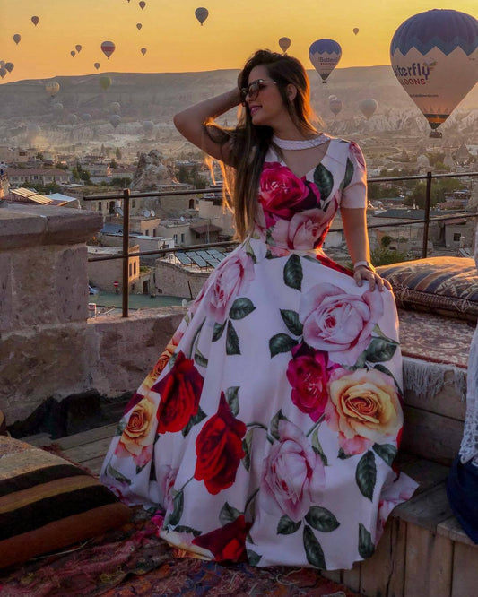 Ladies maxi dress with romantic floral design and elegant round neckline Ivyshape