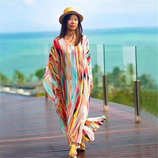 Ladies beach robe with artistic pattern and generous cut Ivyshape