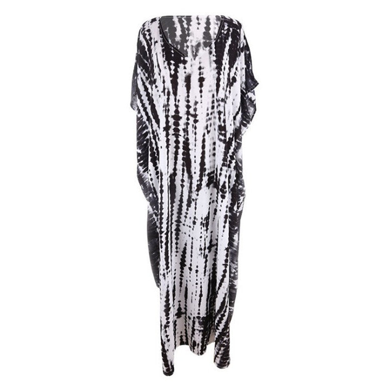 Women's beach kaftan with exquisite batik look and wide cut Ivyshape