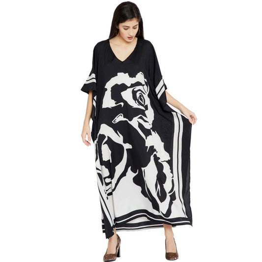 Ladies maxidress in stylish kaftan design with artistic print Ivyshape