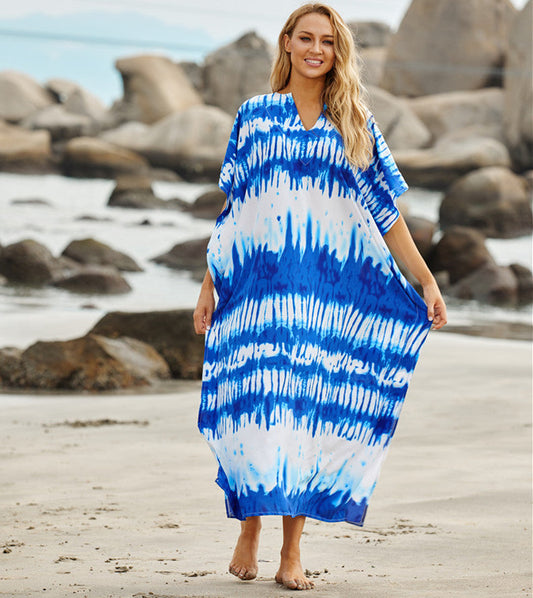 Ladies beach kaftan with casual cut and cool gradient Ivyshape